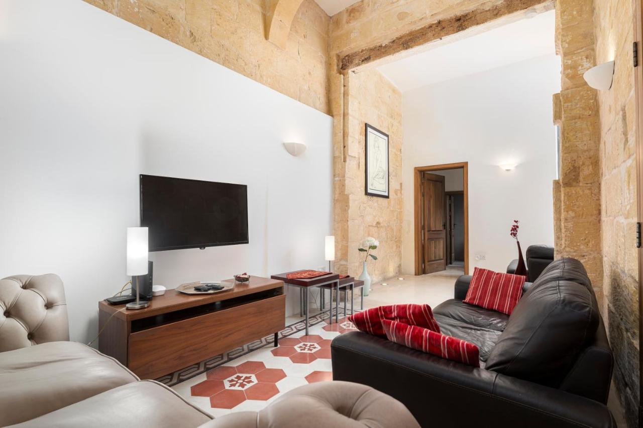 Traditional & Modern Maltese Townhouse - Rooftop Terrace And Sea Views, Close To Birgu Waterfront Cospicua Экстерьер фото