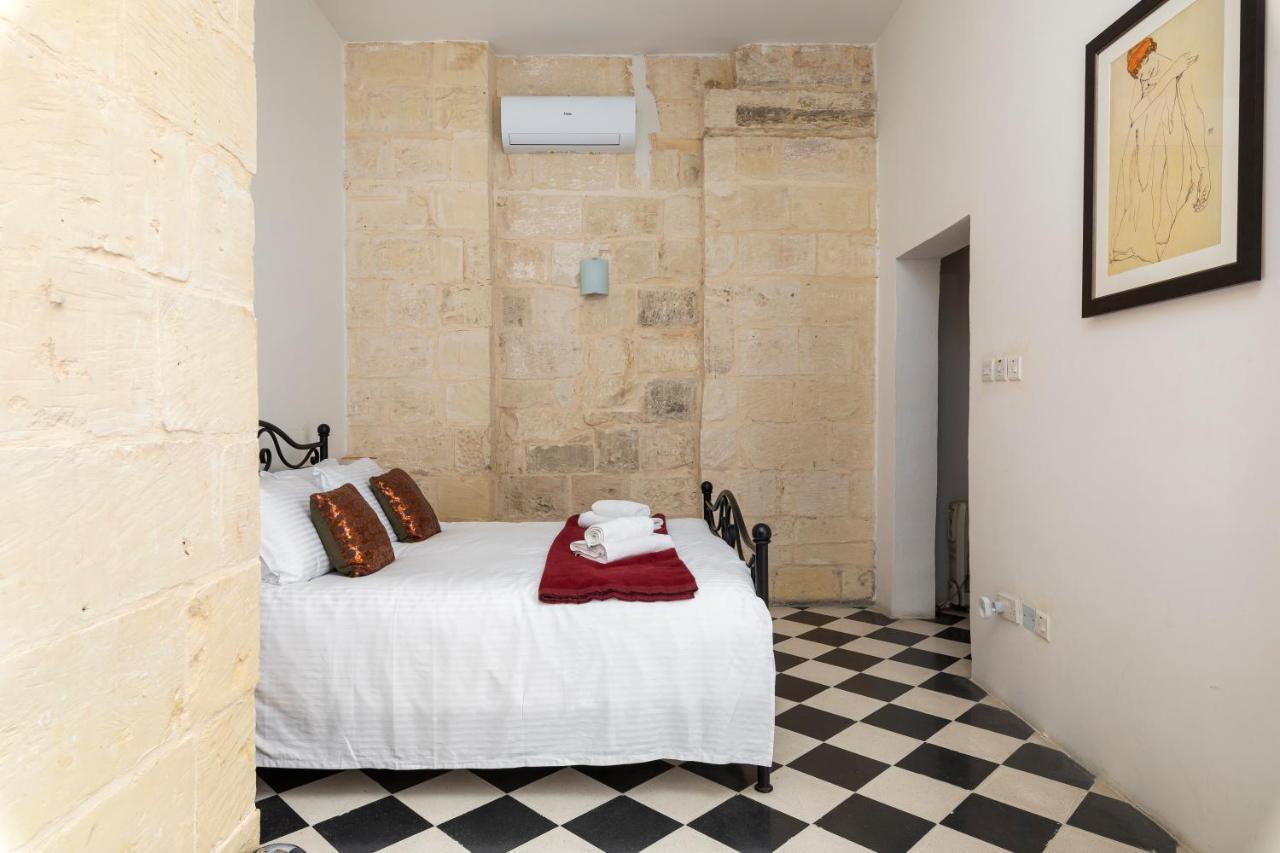 Traditional & Modern Maltese Townhouse - Rooftop Terrace And Sea Views, Close To Birgu Waterfront Cospicua Экстерьер фото